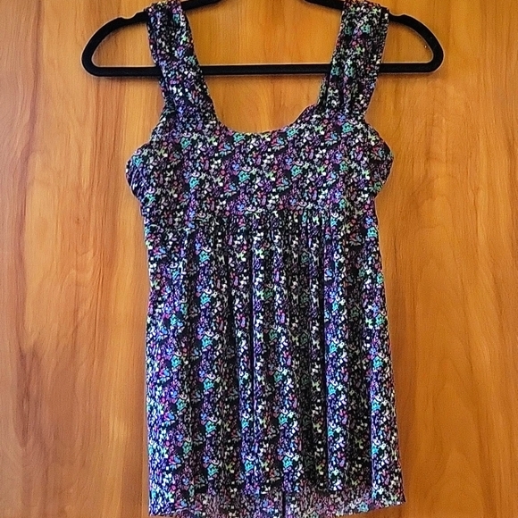 Floral Babydoll Top - Picture 2 of 4